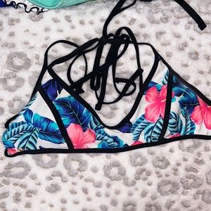 Flower bikini top